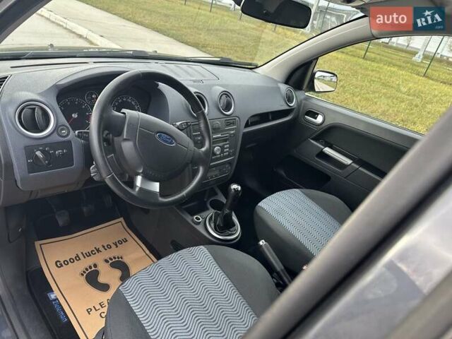 Сірий Форд Фьюжен, об'ємом двигуна 1.4 л та пробігом 217 тис. км за 5600 $, фото 27 на Automoto.ua