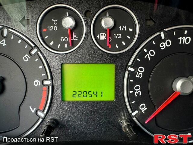 Форд Фьюжн 2007 в Полтаве на Automoto.ua Серый Форд Фьюжн, объемом двигателя 1.6 л и пробегом 220 тыс. км за 5200 $, фото 13 на Automoto.ua