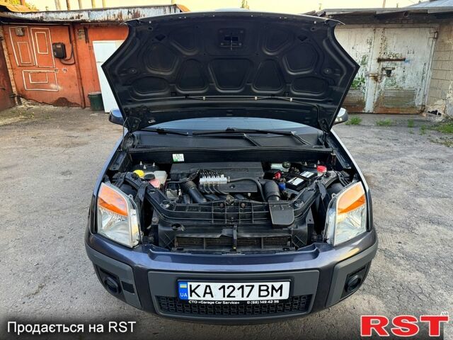 Форд Фьюжн 2007 в Полтаве на Automoto.ua Серый Форд Фьюжн, объемом двигателя 1.6 л и пробегом 220 тыс. км за 5200 $, фото 6 на Automoto.ua