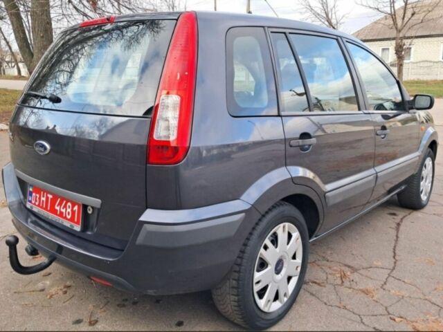 Серый Форд Фьюжн, объемом двигателя 1.4 л и пробегом 228 тыс. км за 4900 $, фото 2 на Automoto.ua