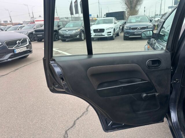 Серый Форд Фьюжн, объемом двигателя 1.4 л и пробегом 178 тыс. км за 3900 $, фото 19 на Automoto.ua