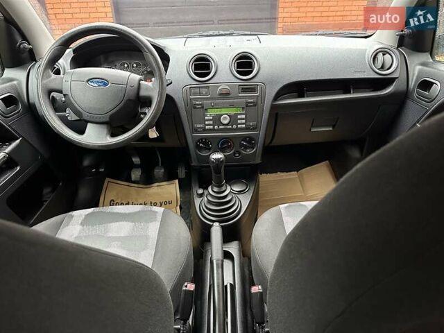 Сірий Форд Фьюжен, об'ємом двигуна 1.4 л та пробігом 158 тис. км за 5499 $, фото 7 на Automoto.ua