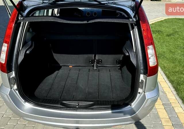 Серый Форд Фьюжн, объемом двигателя 1.4 л и пробегом 170 тыс. км за 5100 $, фото 42 на Automoto.ua