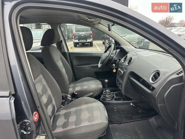 Сірий Форд Фьюжен, об'ємом двигуна 1.4 л та пробігом 178 тис. км за 3900 $, фото 18 на Automoto.ua