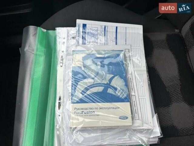 Сірий Форд Фьюжен, об'ємом двигуна 1.4 л та пробігом 178 тис. км за 3900 $, фото 22 на Automoto.ua
