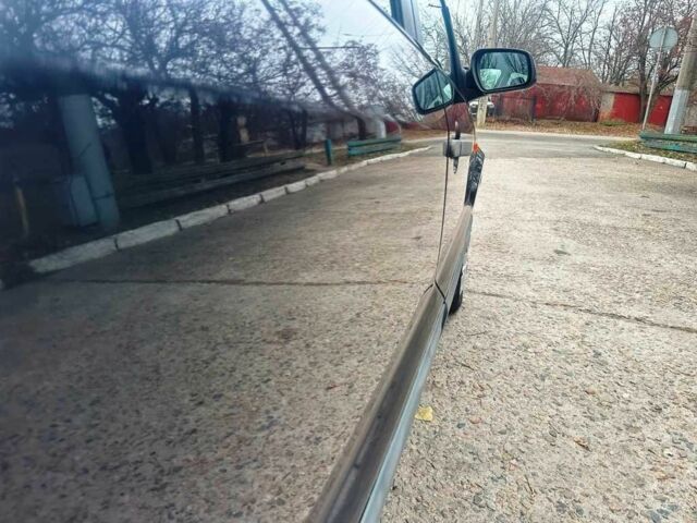 Серый Форд Фьюжн, объемом двигателя 1.4 л и пробегом 178 тыс. км за 5600 $, фото 5 на Automoto.ua