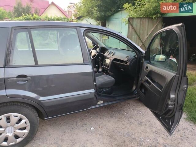 Форд Фьюжн 2007 в Виннице на Automoto.ua Серый Форд Фьюжн, объемом двигателя 1.39 л и пробегом 165 тыс. км за 4800 $, фото 4 на Automoto.ua