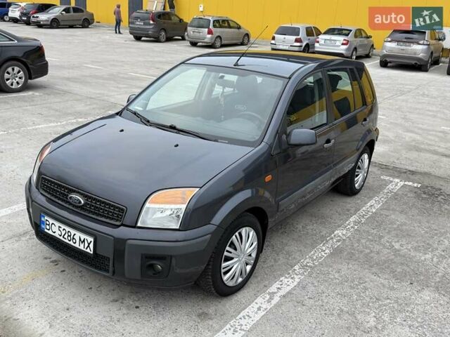 Серый Форд Фьюжн, объемом двигателя 1.39 л и пробегом 111 тыс. км за 6300 $, фото 16 на Automoto.ua