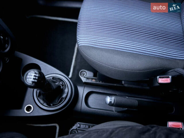 Серый Форд Фьюжн, объемом двигателя 1.4 л и пробегом 173 тыс. км за 5500 $, фото 35 на Automoto.ua