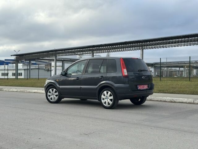 Серый Форд Фьюжн, объемом двигателя 1.4 л и пробегом 217 тыс. км за 5600 $, фото 4 на Automoto.ua