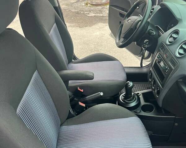 Сірий Форд Фьюжен, об'ємом двигуна 1.4 л та пробігом 113 тис. км за 5200 $, фото 11 на Automoto.ua