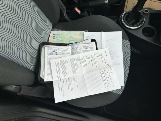 Серый Форд Фьюжн, объемом двигателя 1.4 л и пробегом 217 тыс. км за 5600 $, фото 10 на Automoto.ua