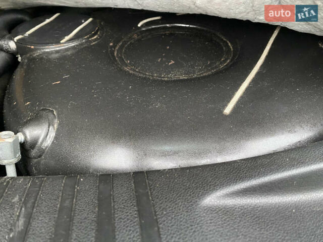 Сірий Форд Фьюжен, об'ємом двигуна 1.6 л та пробігом 185 тис. км за 7100 $, фото 21 на Automoto.ua