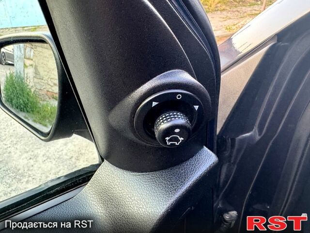 Форд Фьюжн 2007 в Полтаве на Automoto.ua Серый Форд Фьюжн, объемом двигателя 1.6 л и пробегом 220 тыс. км за 5200 $, фото 11 на Automoto.ua