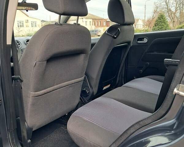 Сірий Форд Фьюжен, об'ємом двигуна 1.4 л та пробігом 228 тис. км за 4900 $, фото 14 на Automoto.ua