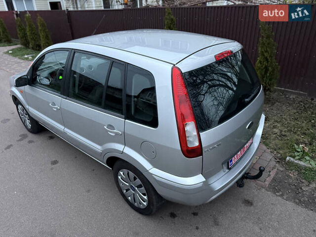 Серый Форд Фьюжн, объемом двигателя 1.4 л и пробегом 173 тыс. км за 5500 $, фото 15 на Automoto.ua