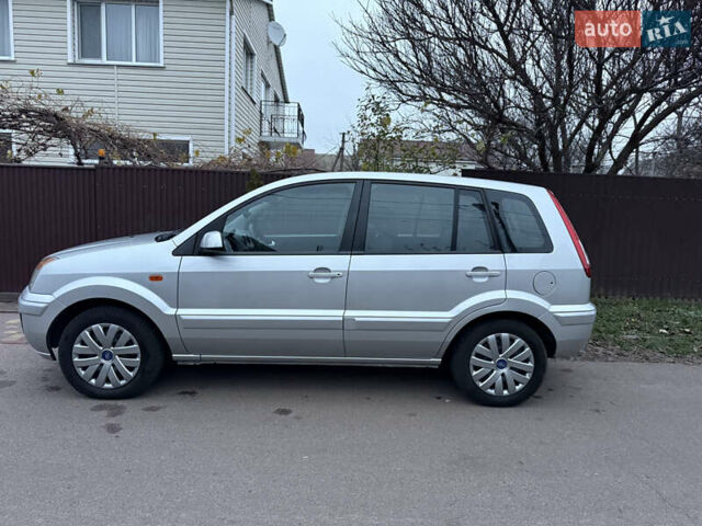 Серый Форд Фьюжн, объемом двигателя 1.4 л и пробегом 173 тыс. км за 5500 $, фото 3 на Automoto.ua