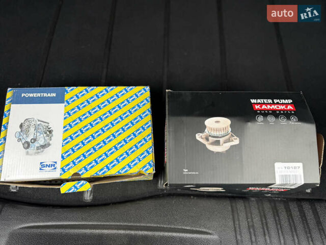 Серый Форд Фьюжн, объемом двигателя 1.4 л и пробегом 173 тыс. км за 5500 $, фото 50 на Automoto.ua