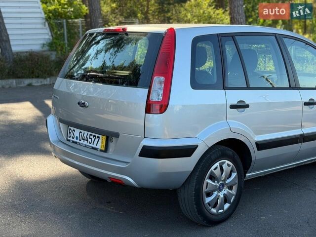 Сірий Форд Фьюжен, об'ємом двигуна 1.6 л та пробігом 115 тис. км за 6650 $, фото 18 на Automoto.ua