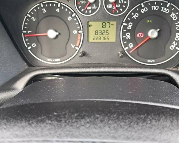 Сірий Форд Фьюжен, об'ємом двигуна 1.4 л та пробігом 228 тис. км за 4900 $, фото 28 на Automoto.ua