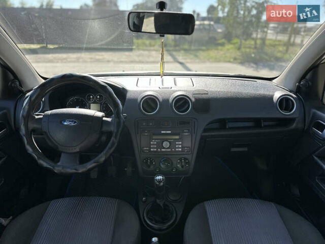 Сірий Форд Фьюжен, об'ємом двигуна 1.24 л та пробігом 174 тис. км за 4600 $, фото 45 на Automoto.ua