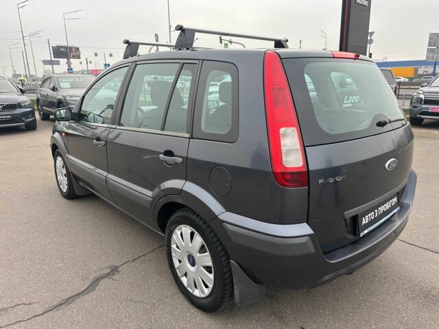 Серый Форд Фьюжн, объемом двигателя 1.4 л и пробегом 178 тыс. км за 3900 $, фото 4 на Automoto.ua