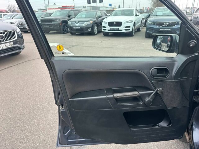 Серый Форд Фьюжн, объемом двигателя 1.4 л и пробегом 178 тыс. км за 3900 $, фото 10 на Automoto.ua