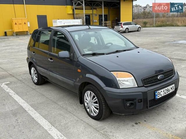 Серый Форд Фьюжн, объемом двигателя 1.39 л и пробегом 111 тыс. км за 6300 $, фото 2 на Automoto.ua