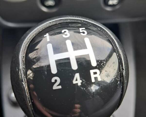 Сірий Форд Фьюжен, об'ємом двигуна 1.4 л та пробігом 228 тис. км за 4900 $, фото 26 на Automoto.ua