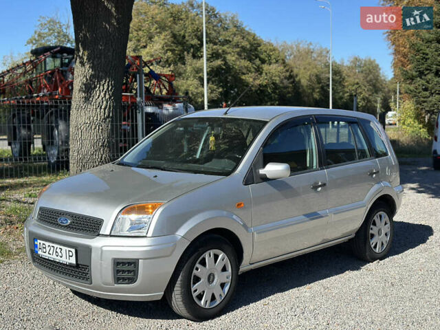 Сірий Форд Фьюжен, об'ємом двигуна 1.24 л та пробігом 174 тис. км за 4600 $, фото 9 на Automoto.ua