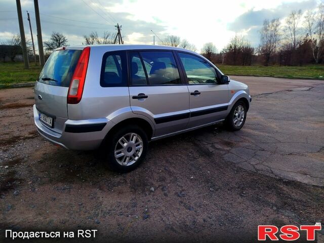 Сірий Форд Фьюжен, об'ємом двигуна 1.4 л та пробігом 230 тис. км за 4500 $, фото 2 на Automoto.ua