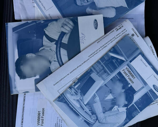 Серый Форд Фьюжн, объемом двигателя 1.6 л и пробегом 180 тыс. км за 7140 $, фото 53 на Automoto.ua