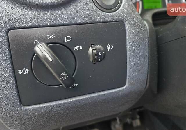 Серый Форд Фьюжн, объемом двигателя 1.6 л и пробегом 148 тыс. км за 5750 $, фото 27 на Automoto.ua