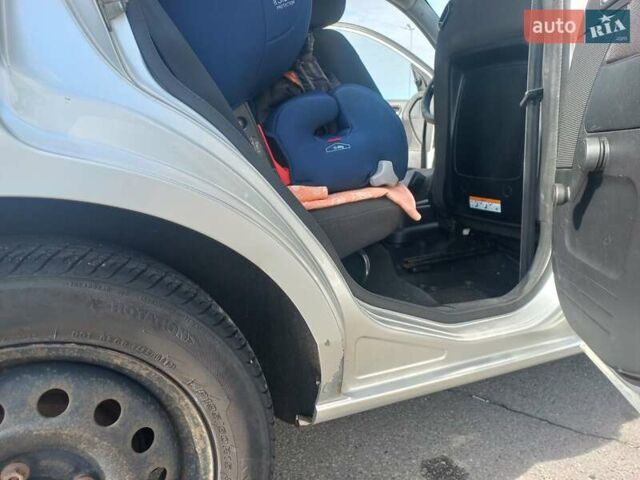 Форд Фьюжн 2008 в Киеве на Automoto.ua Серый Форд Фьюжн, объемом двигателя 1.4 л и пробегом 220 тыс. км за 5000 $, фото 11 на Automoto.ua