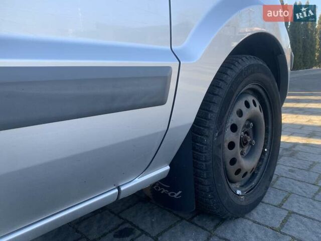 Серый Форд Фьюжн, объемом двигателя 1.4 л и пробегом 167 тыс. км за 4500 $, фото 35 на Automoto.ua