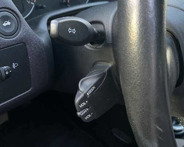 Серый Форд Фьюжн, объемом двигателя 1.4 л и пробегом 230 тыс. км за 5900 $, фото 42 на Automoto.ua