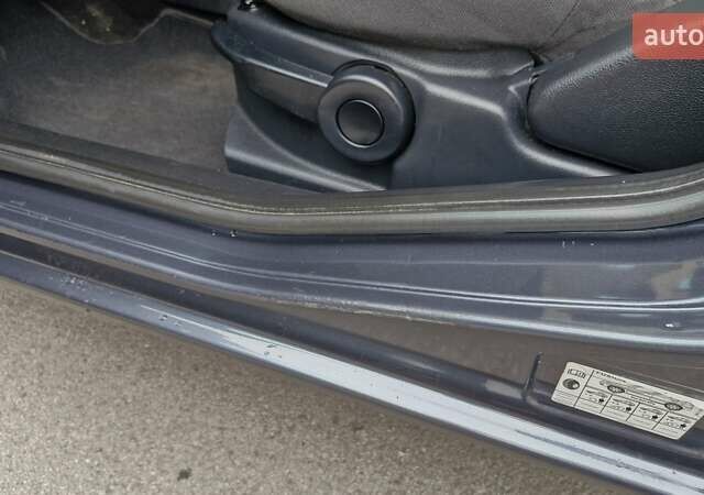 Серый Форд Фьюжн, объемом двигателя 1.6 л и пробегом 148 тыс. км за 5750 $, фото 23 на Automoto.ua