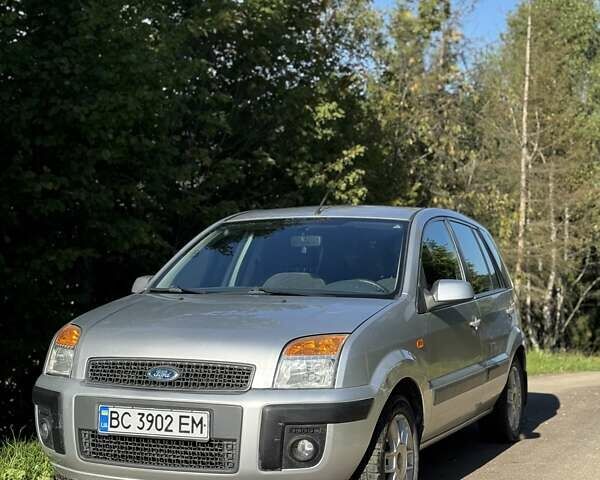 Сірий Форд Фьюжен, об'ємом двигуна 1.4 л та пробігом 139 тис. км за 5300 $, фото 4 на Automoto.ua