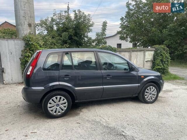 Серый Форд Фьюжн, объемом двигателя 1.4 л и пробегом 119 тыс. км за 5800 $, фото 28 на Automoto.ua