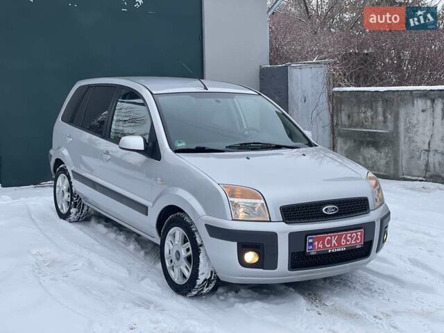 Сірий Форд Фьюжен, об'ємом двигуна 1.4 л та пробігом 103 тис. км за 5999 $, фото 2 на Automoto.ua