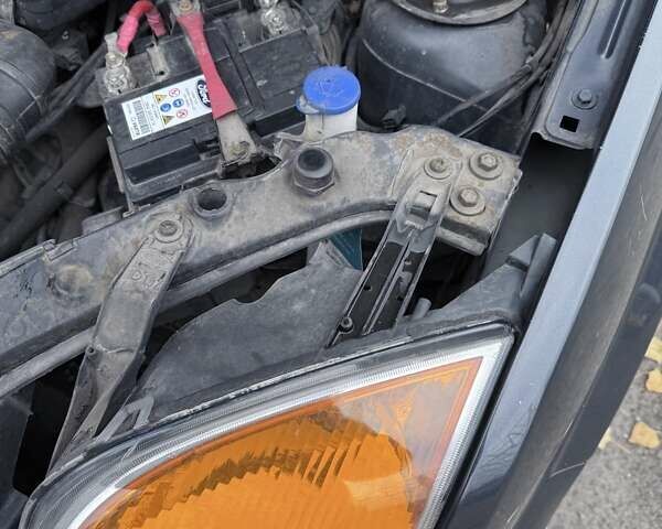 Серый Форд Фьюжн, объемом двигателя 1.4 л и пробегом 175 тыс. км за 4500 $, фото 65 на Automoto.ua