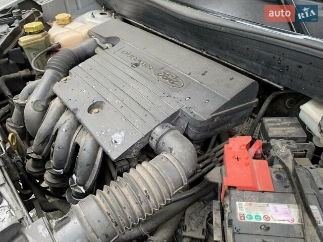 Серый Форд Фьюжн, объемом двигателя 1.4 л и пробегом 174 тыс. км за 6800 $, фото 18 на Automoto.ua