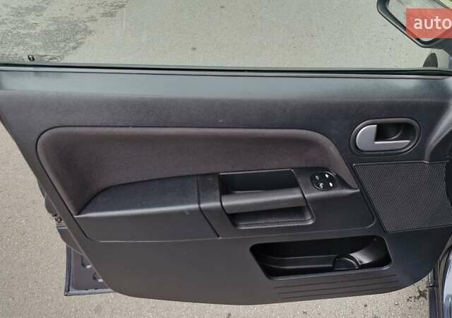 Серый Форд Фьюжн, объемом двигателя 1.6 л и пробегом 148 тыс. км за 5750 $, фото 20 на Automoto.ua