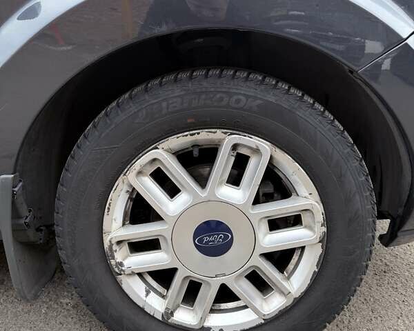 Серый Форд Фьюжн, объемом двигателя 1.4 л и пробегом 175 тыс. км за 4500 $, фото 52 на Automoto.ua