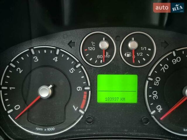 Форд Фьюжен 2008 у Києві на Automoto.ua Сірий Форд Фьюжен, об'ємом двигуна 1.6 л та пробігом 183 тис. км за 4300 $, фото 14 на Automoto.ua