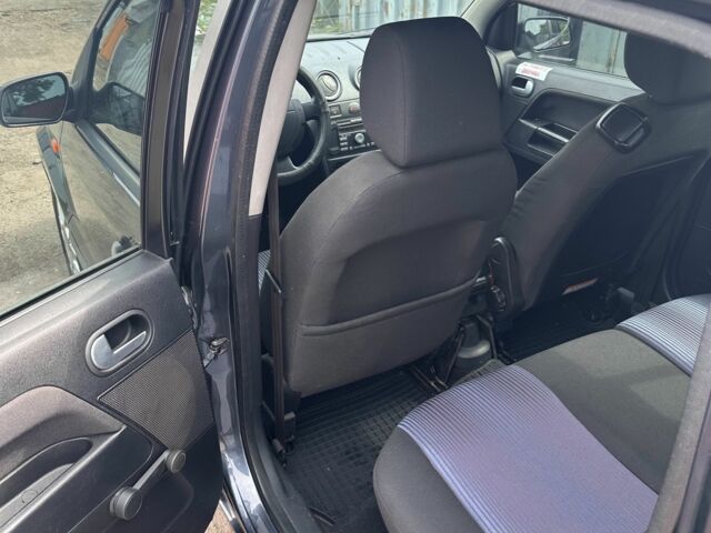 Серый Форд Фьюжн, объемом двигателя 1.4 л и пробегом 180 тыс. км за 5700 $, фото 15 на Automoto.ua