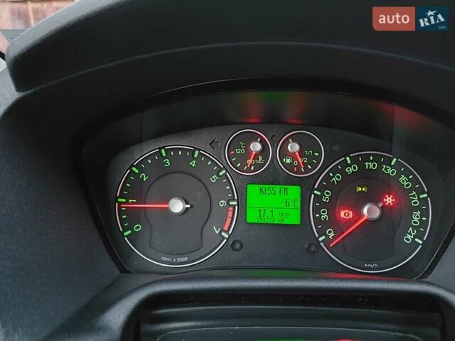 Серый Форд Фьюжн, объемом двигателя 1.4 л и пробегом 154 тыс. км за 4999 $, фото 9 на Automoto.ua