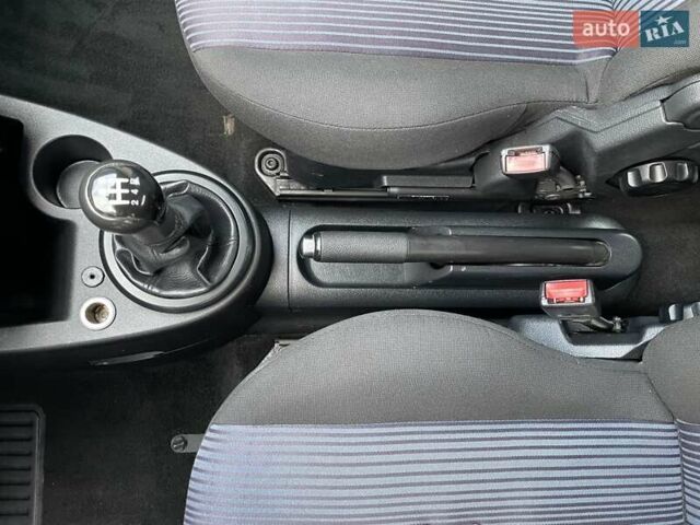 Серый Форд Фьюжн, объемом двигателя 1.4 л и пробегом 119 тыс. км за 5800 $, фото 77 на Automoto.ua