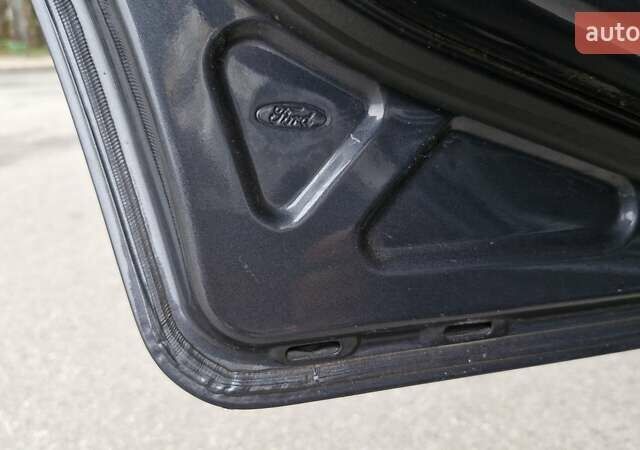 Серый Форд Фьюжн, объемом двигателя 1.6 л и пробегом 148 тыс. км за 5750 $, фото 45 на Automoto.ua