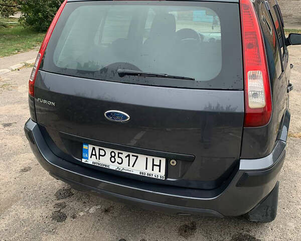 Сірий Форд Фьюжен, об'ємом двигуна 1.4 л та пробігом 211 тис. км за 5800 $, фото 2 на Automoto.ua